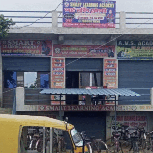 white and blue simple online course feed ad